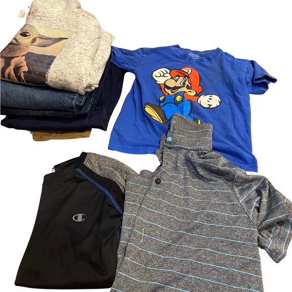 Carter's Other - Boys mixed brands lot - size m (7/8)- 13 pieces